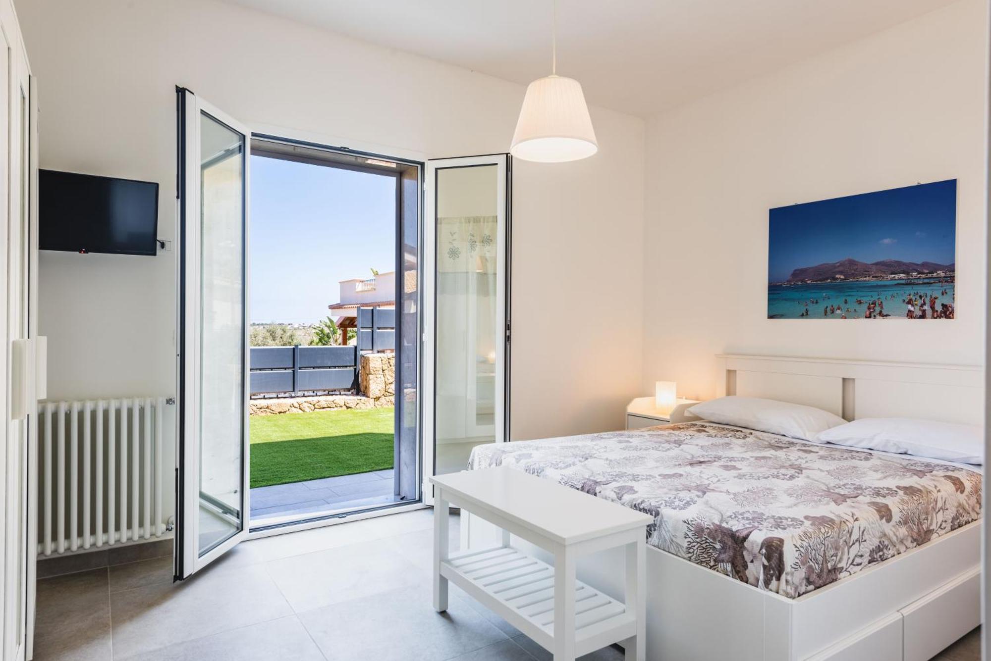 אוגוסטה Etna Mare Apartments By Wonderful Italy מראה חיצוני תמונה